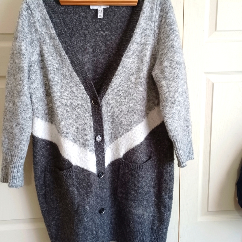 Long cardigan